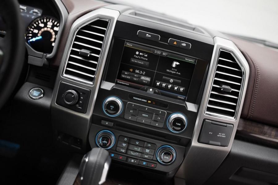  Ford F-150 2015 года  (фото 26 из 33)